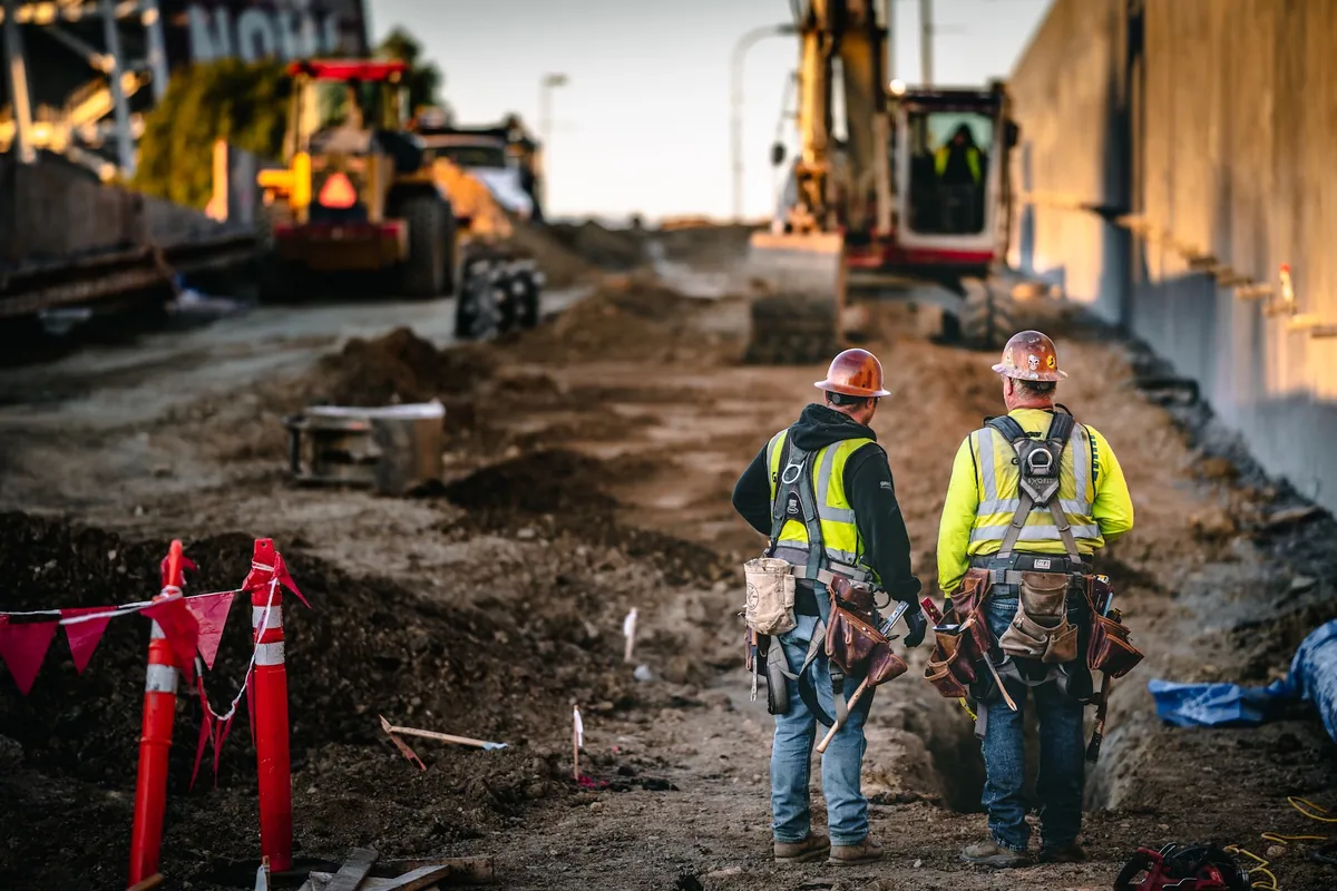 Commercial contractors on Google